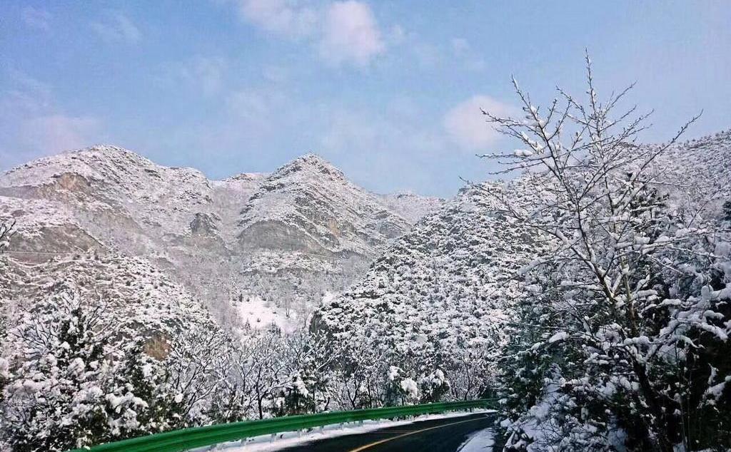 北京出發(fā)冰瀑泡溫泉2日自駕游：玉渡山冰雪之約、享私湯溫泉、探樣邊長城之旅
